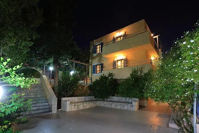 Stelva Hersonissos (Crete)