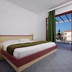 Stelva Hersonissos (Crete)